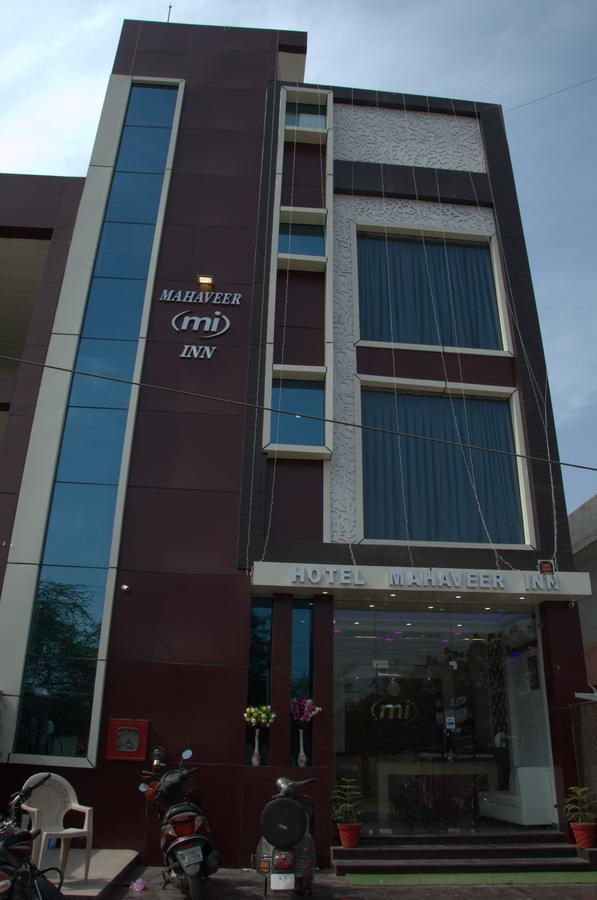 Hotel Mahabir Inn Mathura Kültér fotó