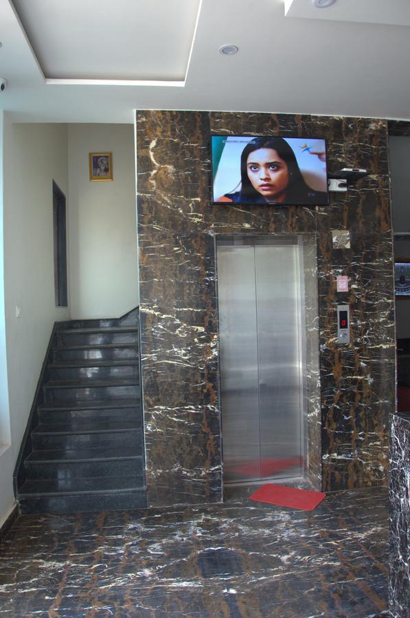 Hotel Mahabir Inn Mathura Kültér fotó